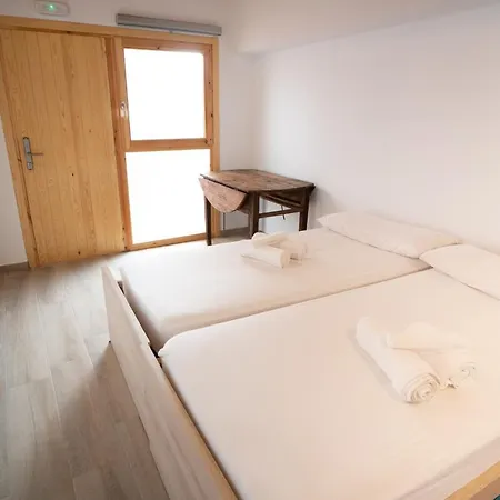 Lo Moli De Hostel